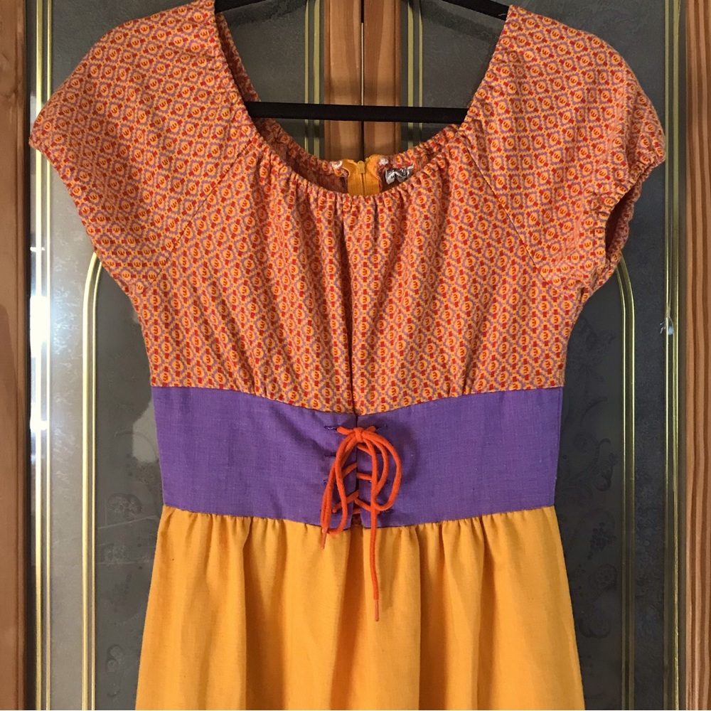 R.A.R. Designer Fashion, Peasant Dress, Size - Picture 2 of 7